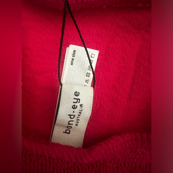 bond-eye Pink One Piece Swimsuit w/ Wide Straps - Too Small, Tags Still Attached - Picture 5 of 6